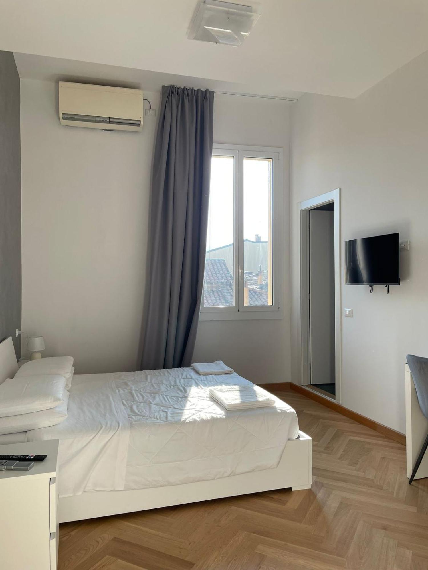 Le Suites Dell'Edera Μπολόνια Εξωτερικό φωτογραφία