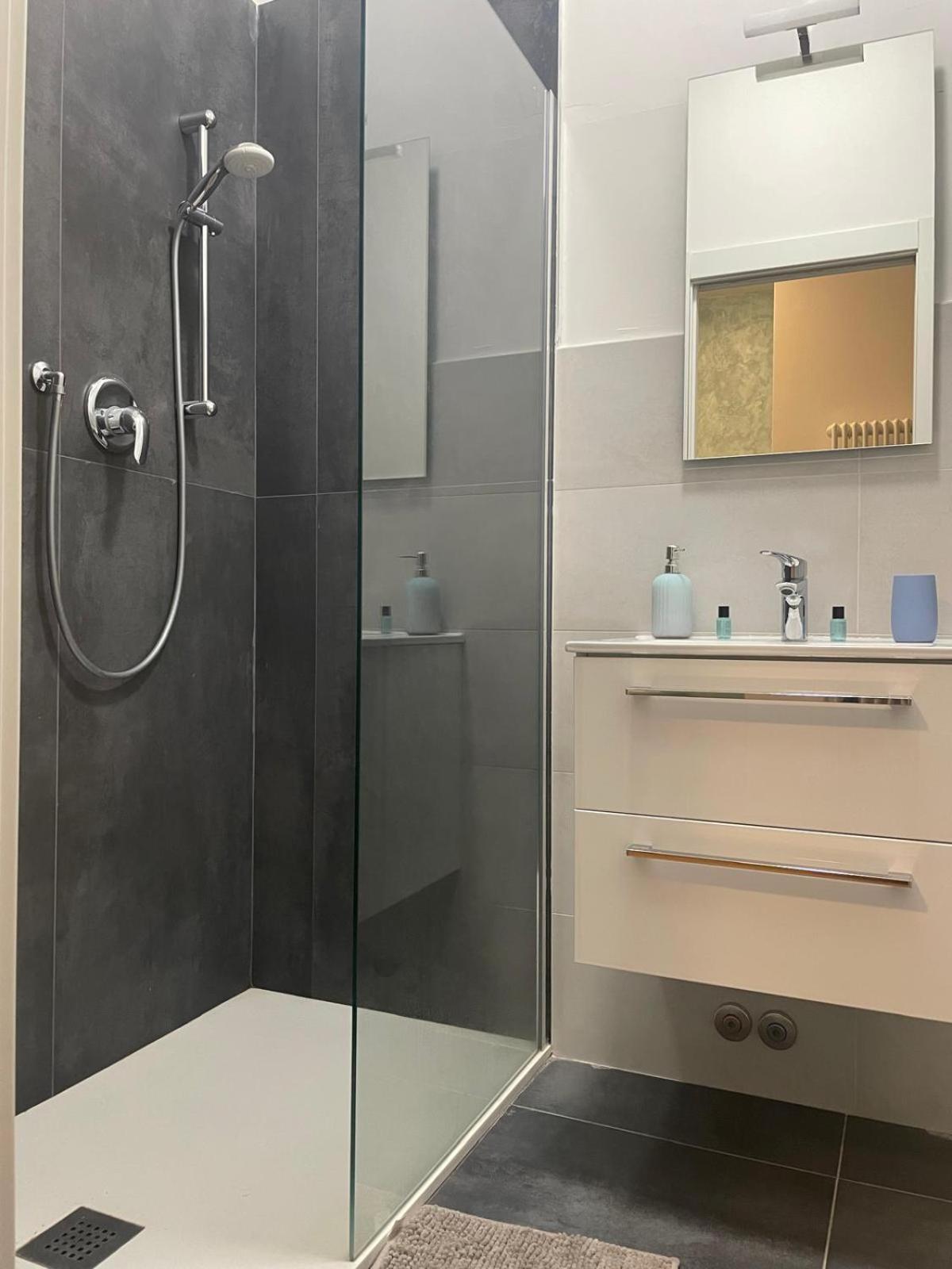 Le Suites Dell'Edera Μπολόνια Εξωτερικό φωτογραφία